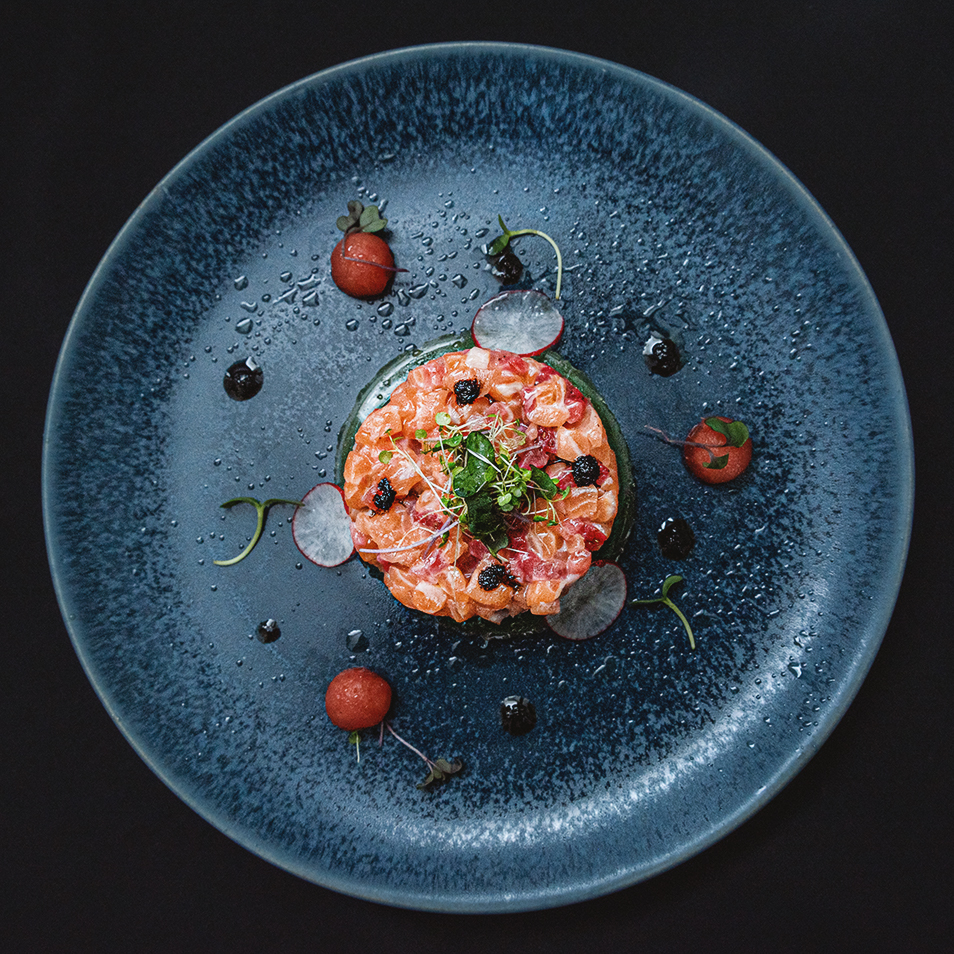 Salmon tartare